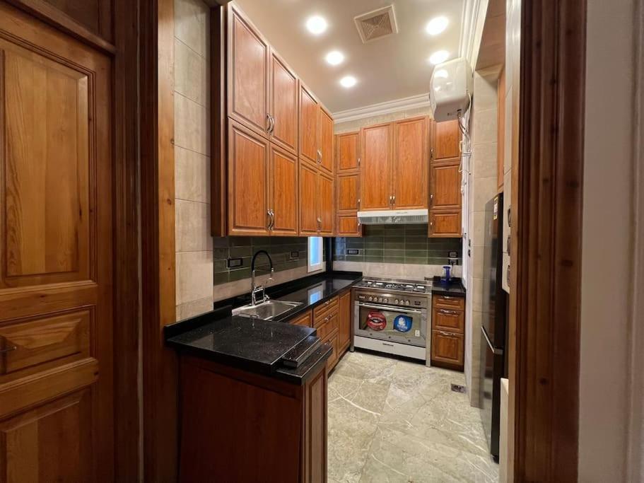 Authentic 3Br Apartment In Downtown, Каїр Екстер'єр фото