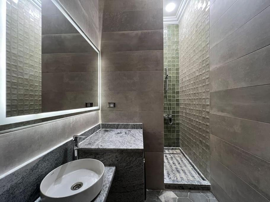 Authentic 3Br Apartment In Downtown, Каїр Екстер'єр фото