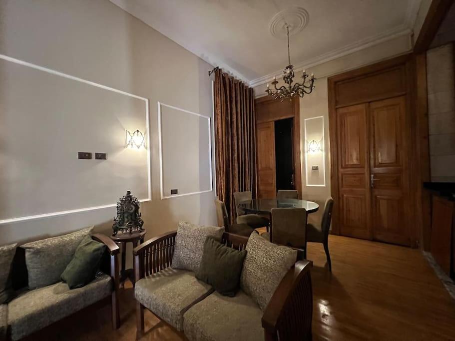 Authentic 3Br Apartment In Downtown, Каїр Екстер'єр фото